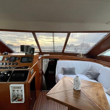 Navi Yacht A Sete, 2 A 8 Couchages, Privatif Hotel Kültér fotó