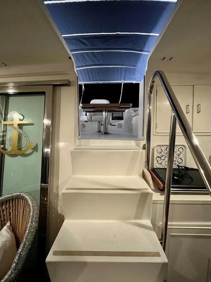 Navi Yacht A Sete, 2 A 8 Couchages, Privatif Hotel Kültér fotó