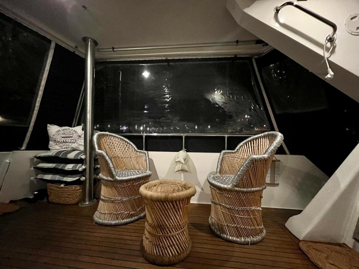 Navi Yacht A Sete, 2 A 8 Couchages, Privatif Hotel Kültér fotó