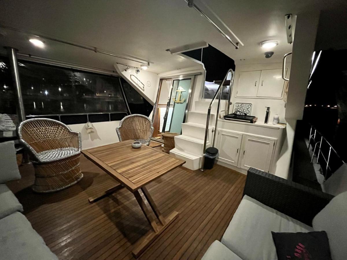 Navi Yacht A Sete, 2 A 8 Couchages, Privatif Hotel Kültér fotó