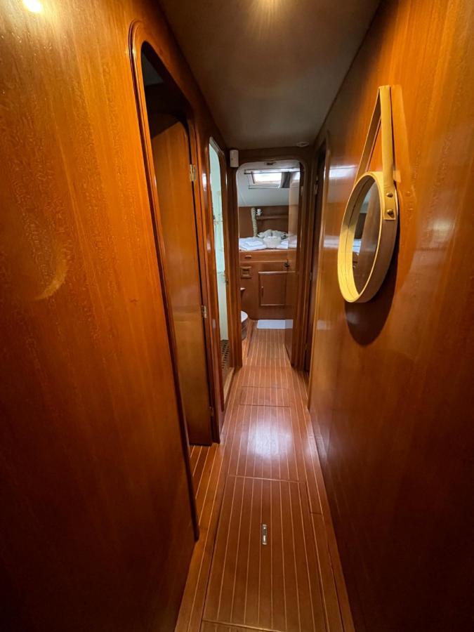 Navi Yacht A Sete, 2 A 8 Couchages, Privatif Hotel Kültér fotó