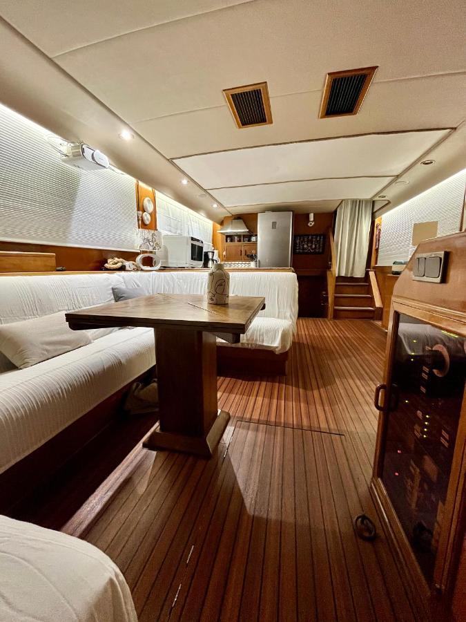 Navi Yacht A Sete, 2 A 8 Couchages, Privatif Hotel Kültér fotó